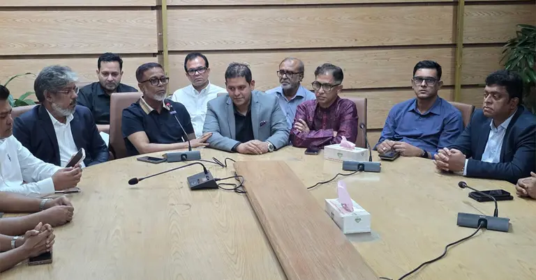 নারায়ণগঞ্জে চেম্বার অব কমার্স অ্যান্ড ইন্ডাস্ট্রিজের সংবাদ সম্মেলন